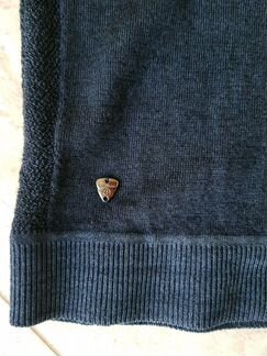 Шикарный свитер Strellson из 100 virgin wool