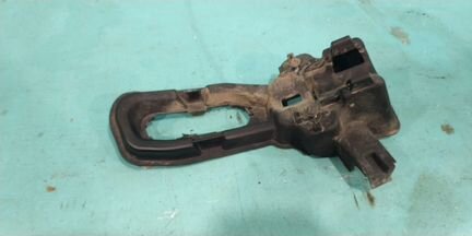 Крепление омывателя фар Renault Latitude