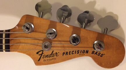Fender Precision 1979 старый