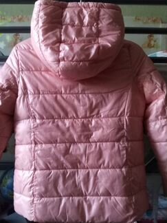 Куртка benetton 130см+шапки