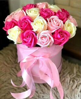 Мыльные розы в коробке