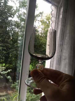 Рюмки, дымчатый тонкий хрусталь