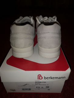 Новые ортопедические женcкие кроссовки Berkemann