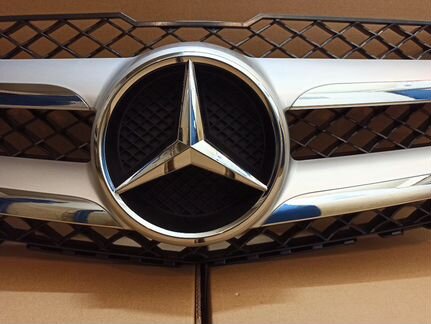 Решетка радиатора Mercedes GLK204 Рестайлинг