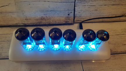 Ламповые часы