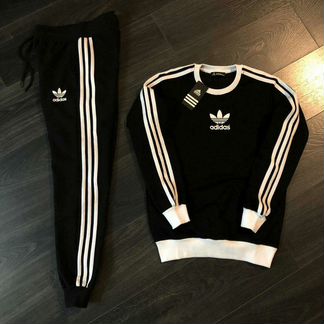 Спортивный костюм Adidas