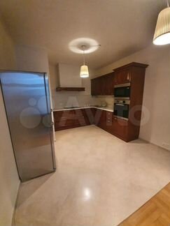 3-к квартира, 100 м², 8/30 эт.