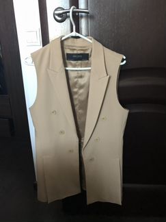 Жилетка Zara как новая