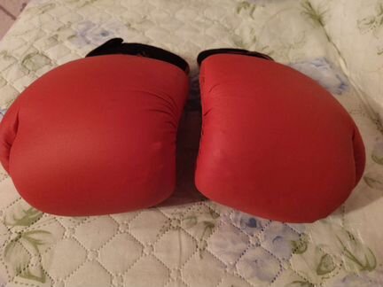 Боксерские перчатки 12 oz