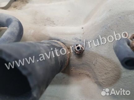 Бензобак Mitsubishi Galant 9 4G69 2005