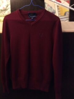 Джемпер фирмы fred perry
