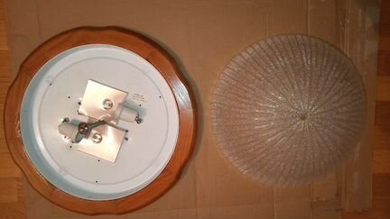 Настенно-потолочный светильник большой