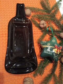 Тарелка бутылка