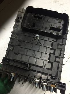 1K0937125D Блок предохранителей VAG VW jetta golf