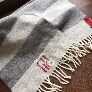 Шарфик Carolina Herrera