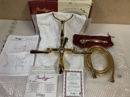 Смеситель для ванны Nicolazzi Золото ART 1902 -05