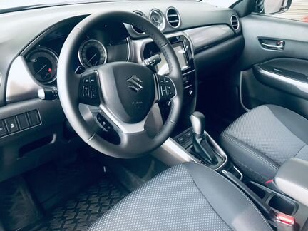 Suzuki Vitara 1.6 AT, 2020