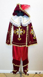 Костюм мушкетер, принц, медведь