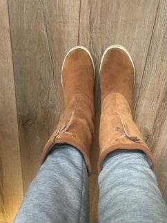 Угги сапожки Адидас отдам 38р