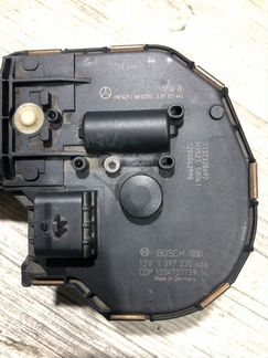 Моторчик стеклоочистителя Mercedes-Benz E-Class