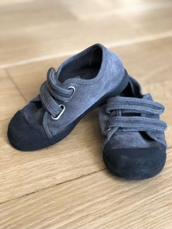 Кеды zara из натуральной замши