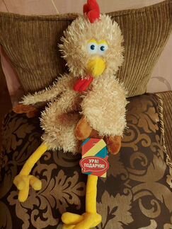 Прикольная курочка с кармашком на молнии