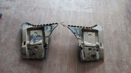 Крепление левое правое заднее на bmw F06F12F13