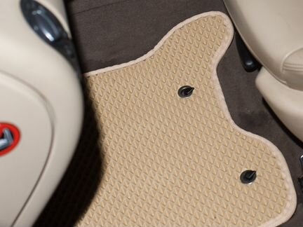 Новые коврики в салон Jaguar