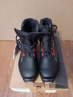 Лыжные ботинки salomon escape 4(42,43,44 размер)