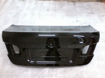 Крышка дверь багажника BMW F10 бмв ф10 цвет чёрный