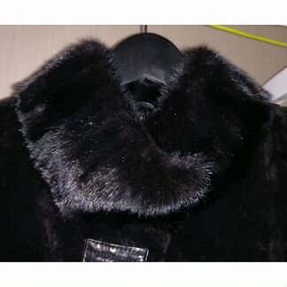 Шуба мутон с отделкой из норки
