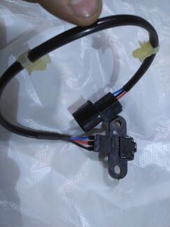Датчик коленвала mitsubishi galant 8 4g64 2,4л