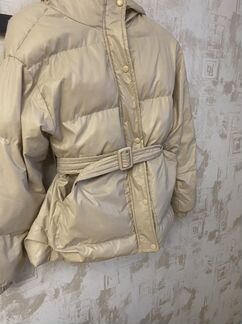 Пуховик женский дутый