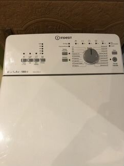Стиральная машина Indesit с вертикальной загрузкой