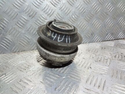 Опора подушка двигателя Мерседес 219 211