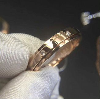 Золотое кольцо Piaget