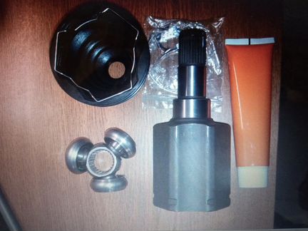 На Ford Transit шрус граната, новая