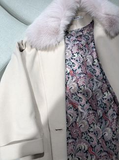 Пальто демисезонное 42-44р