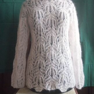 Пуховый свитер