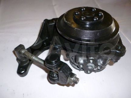 Насос рулевой маз 500 новый с кронштейном в сборе