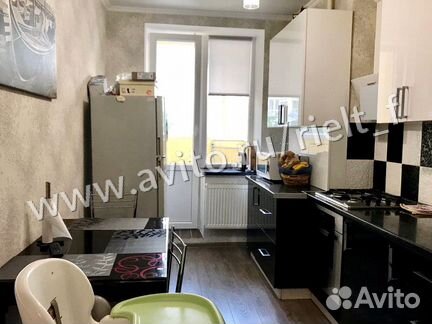 2-к квартира, 52 м², 1/8 эт.