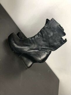 Крутые ботильоны Costume National