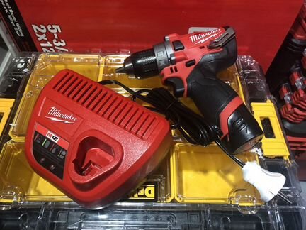 Шуруповерт 2503-20 (FDD) + акб + з/у milwaukee M12