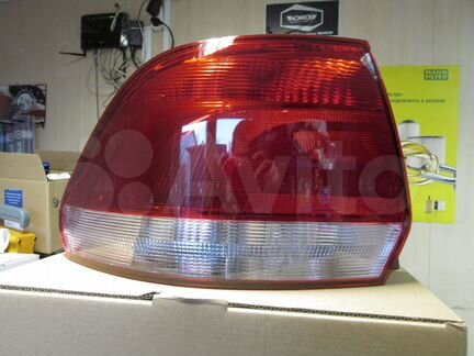 Фонарь задний стопарь задний Фольксваген Поло