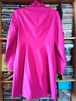 Красивый женский плащ