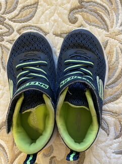 Кроссовки Skechers