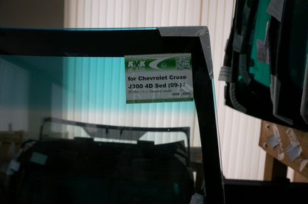 Лобовое стекло Chevrolet Cruze (Шевроле Круз)