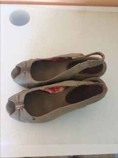 Продам босоножки Tommy Hilfiger