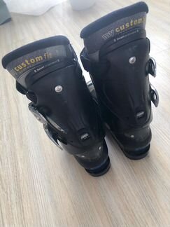 Горнолыжные ботинки