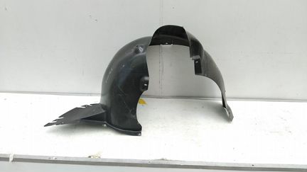 Подкрылок правый передний VW Polo